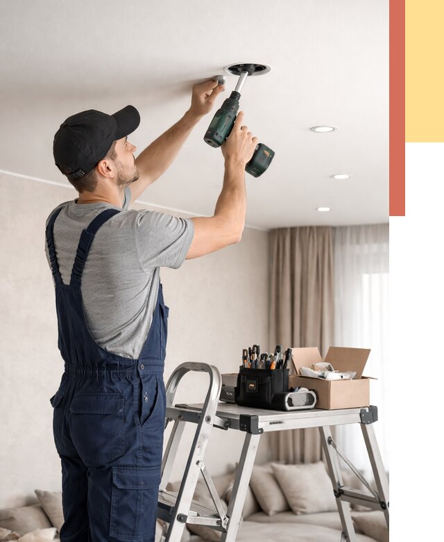 Установка и монтаж точечных светильников в натяжной потолок в Перми от 1928 руб. | ОТДЕЛОЧНИК-Прм